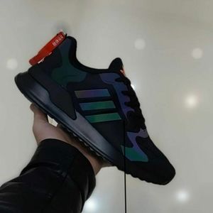 ON SUPER SALE 👟👟ADIDAS ZX 3K reflective 👟👟PRICE 2499/- re 💵💵Size 41-42-43